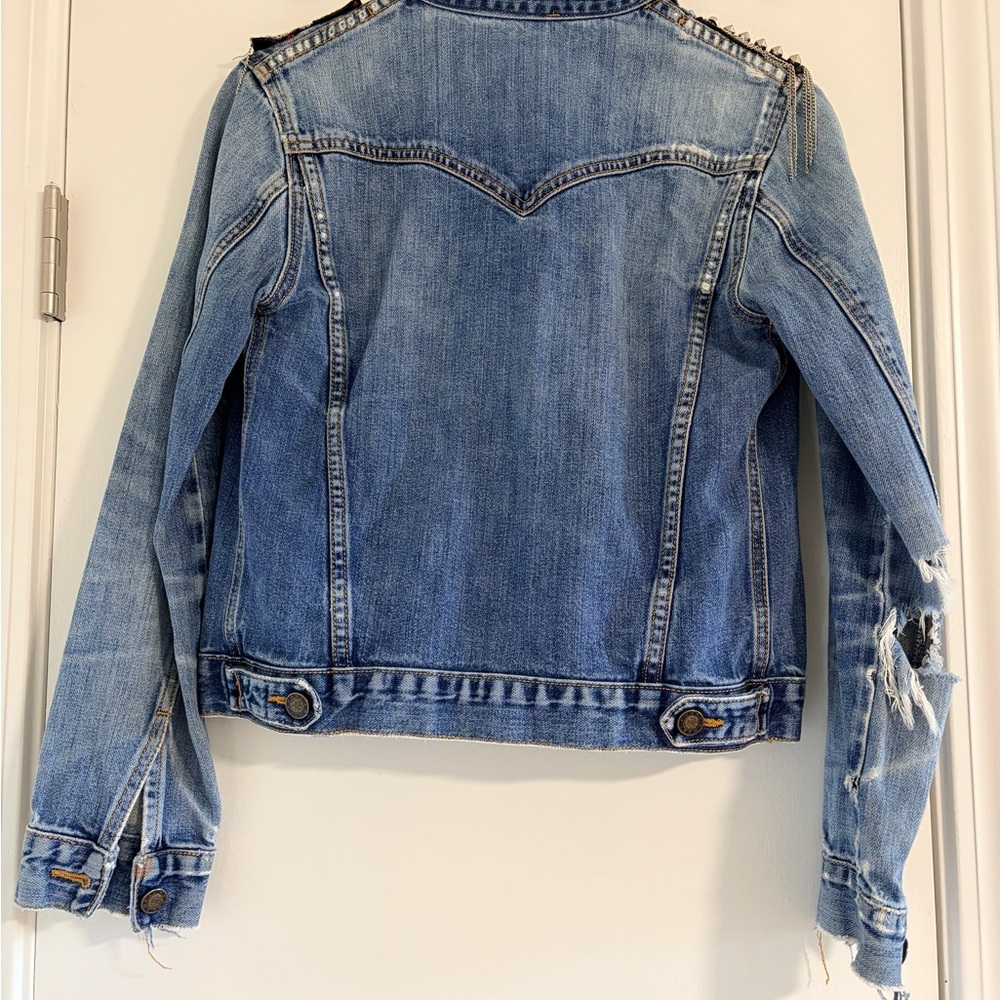 ๐ฉต Vintage Earl Jean Denim Jacket - Picture 3 of 6